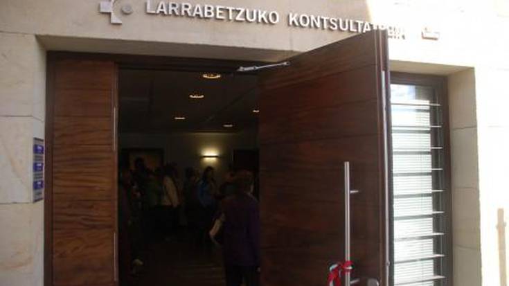 Larrabetzuko osasun-zentro berria, martxan