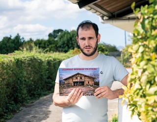 “Lezamarren laguntasun barik, ezin izango nuke liburua aurrera eraman”