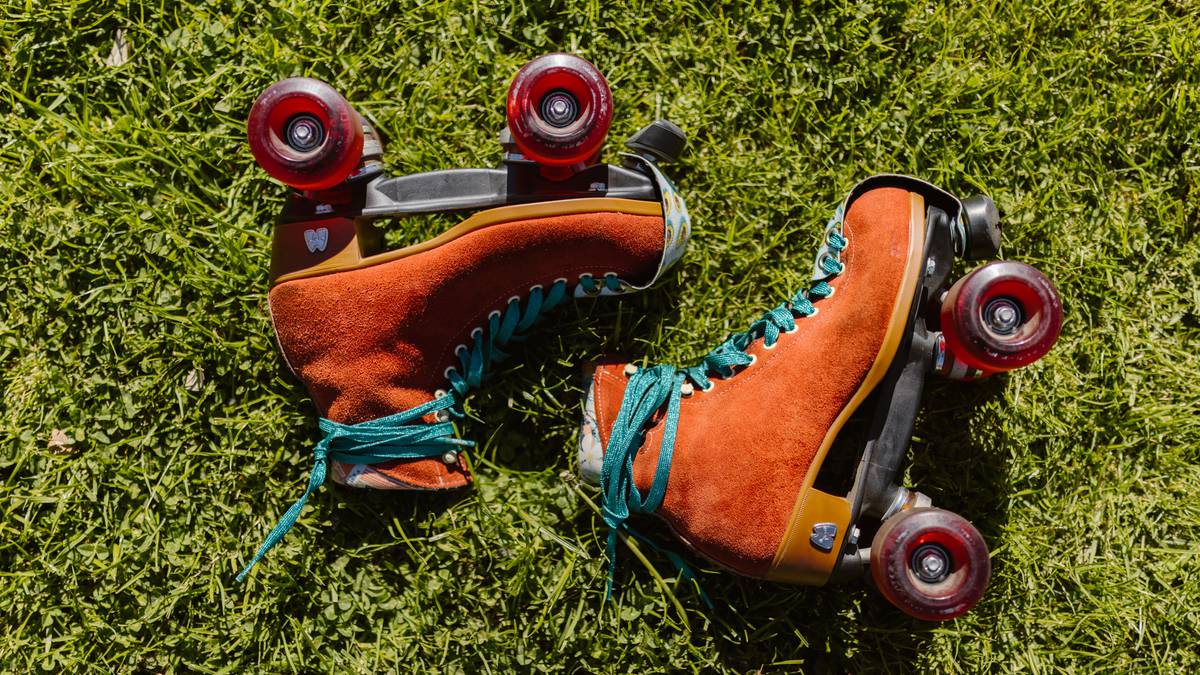 Eguenera arte eman daiteke izena familian patinatzeko hastapen ikastaroan