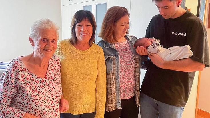 Zorionak herenamama Rosario!