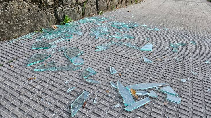 Sondikako alkateak gaitzetsi egin ditu udalerrian gertatutako “ekintza bandalikoak”