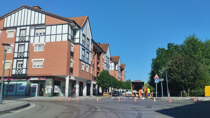 Errebale, Gaztelumendi eta Anguleri kaleak, norabide bakarrekoak