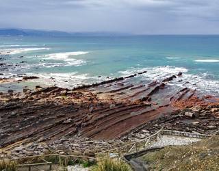 Barrika, Plentzia eta Gorliz. Natura eta historia