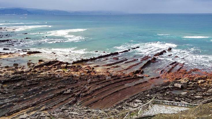 Barrika, Plentzia eta Gorliz. Natura eta historia