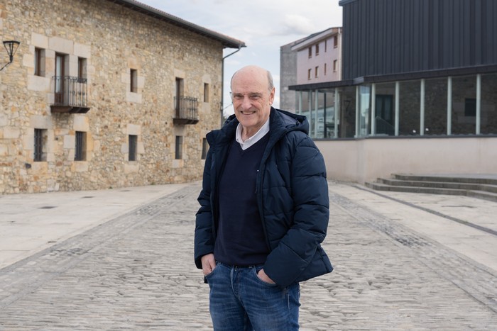 “Hitzez azaldu ezin dudan esker ona daukat”