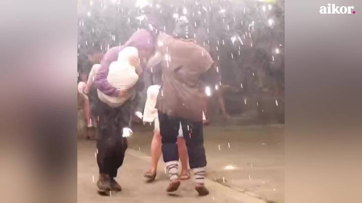 Umeentzako jolasekin eman diote bukaera gaur Larrabetzuko emeteriei