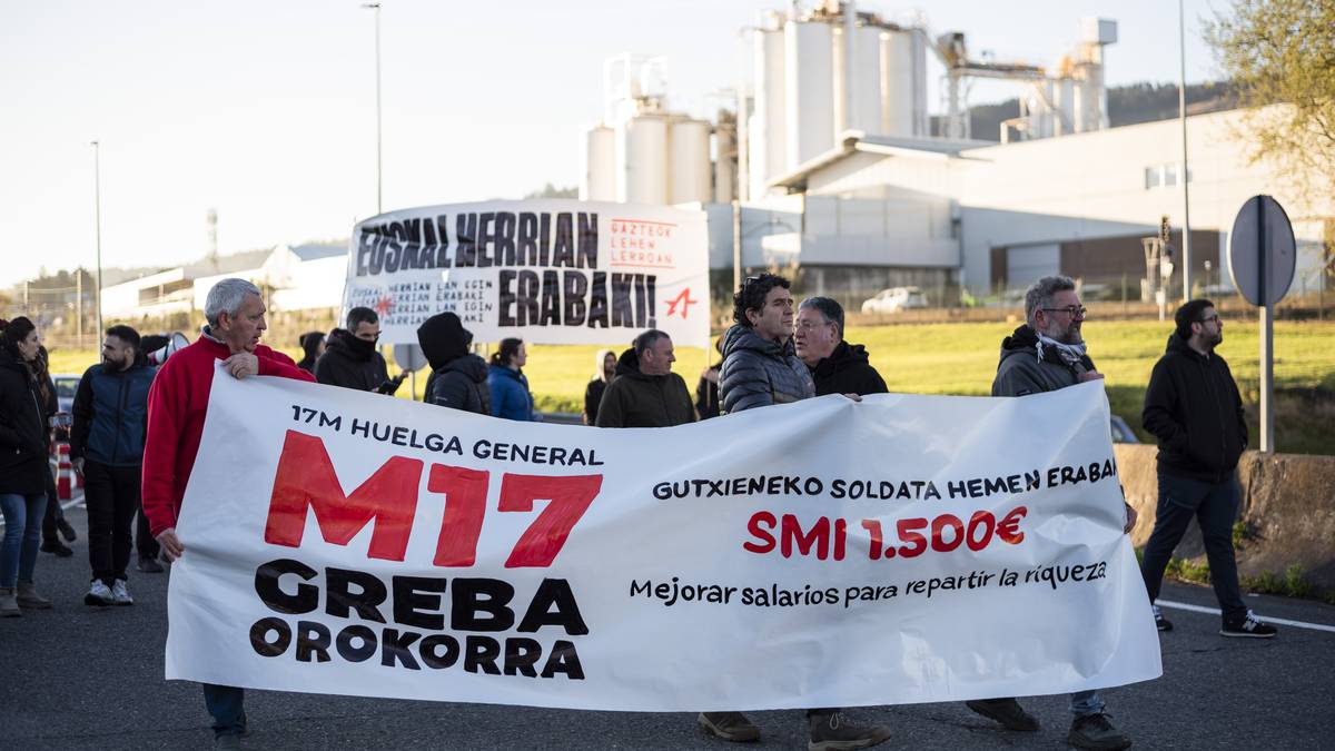 Sindikatuek "arrakastatzat" jo dute greba eguna