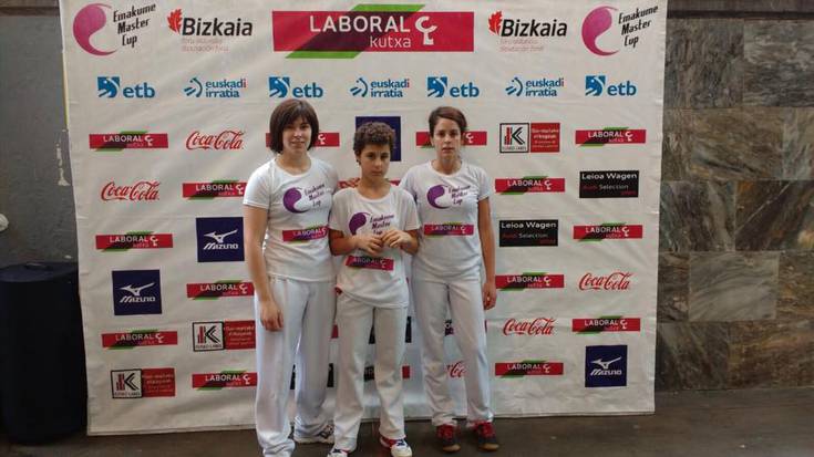 Txorierritarrak, Emakume Master Cup txapelketatik kanpo