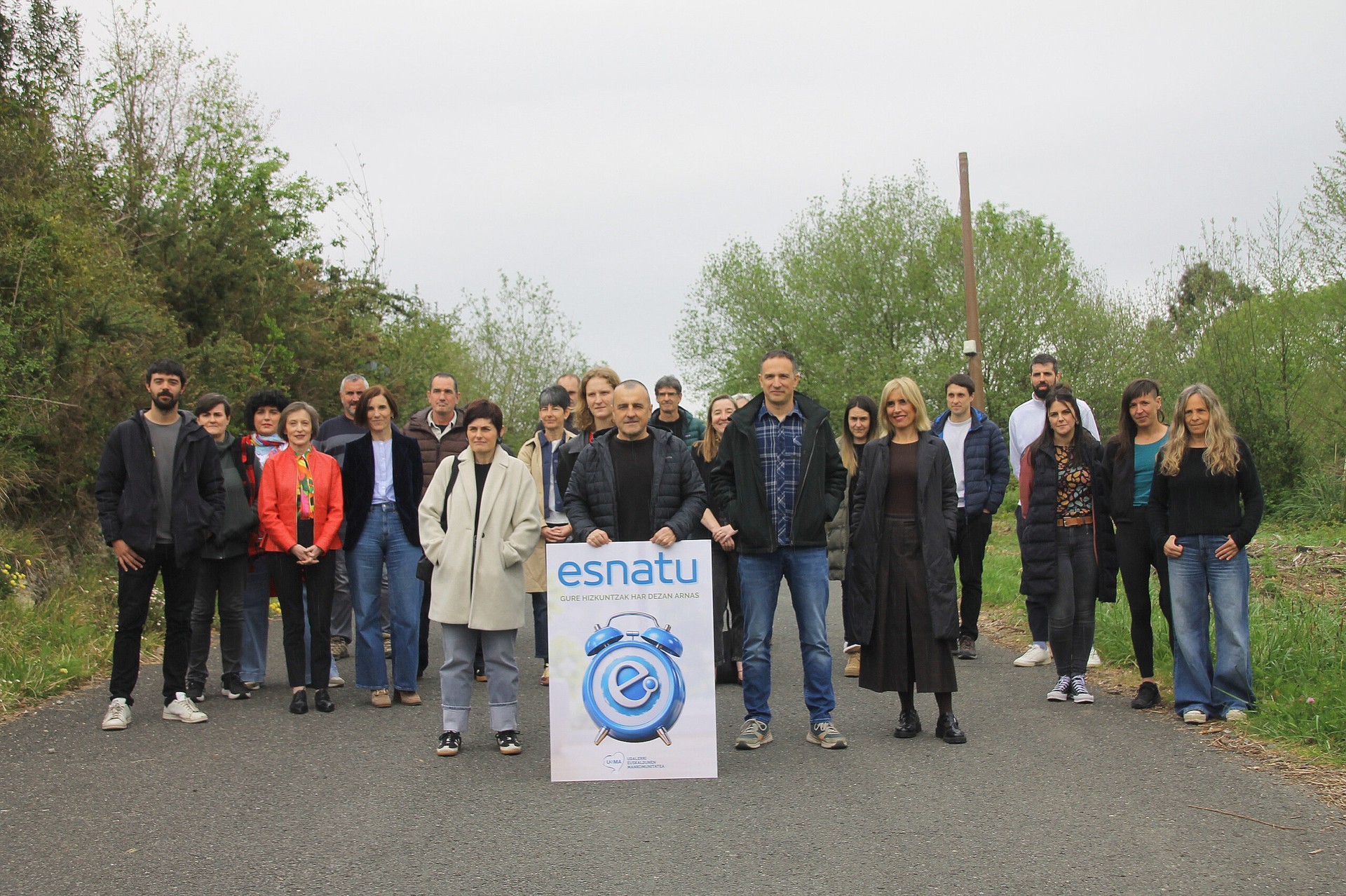 ‘Esnatu’ dinamika aurkeztu du UEMAk, egoera iraultzeko konpromisoak hartu dituzten 18 eragilerekin
