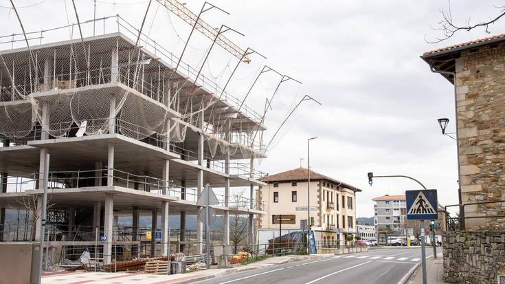 Zamudioko EAJk dio etxebizitza sarbidea izatea “lehentasun estrategikoa” dela