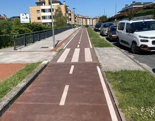 Ganbe, Aldekone auzoetako eta San Isidro elizaren inguruko bizilagunak, aparkalekuaren erabileragatik kezkatuta