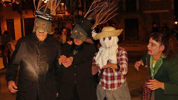 Akarbaltz gau distiratsua Larrabetzun