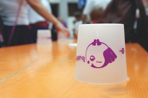 Dirulaguntzak emango dizkiete edalontzi berrerabilgarrien erabilera sustatzen duten elkarteei