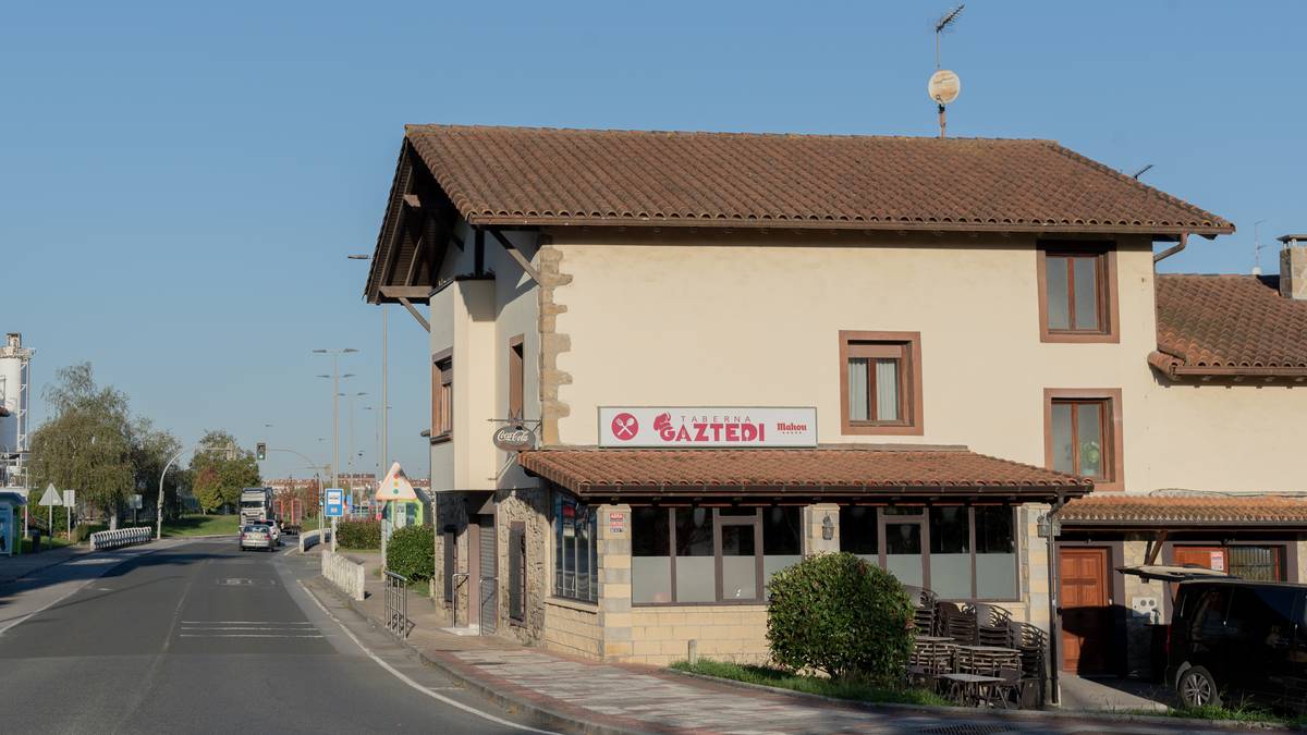 Lezamako Gaztedi tabernaren itxiera 11 urteren ondoren