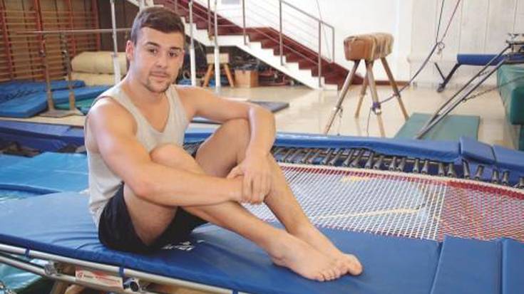  Ander Aurre, gimnasta: “Salto egiten duzunean, ez