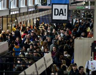 Durangoko Azokara autobusa Altzora Euskara Elkartearen eskutik