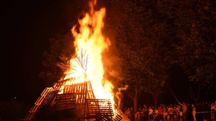 Suhiltzaileek aholkuak eman dituzte, San Joan gauean istripuak ekiditeko