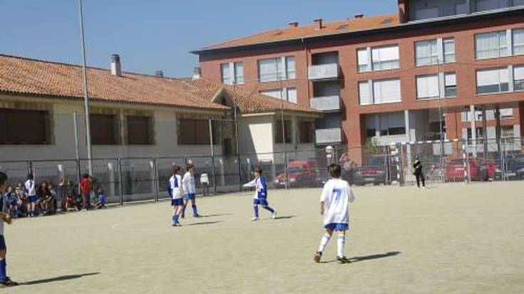 Lezamako futbito-zelaia konponduko dute