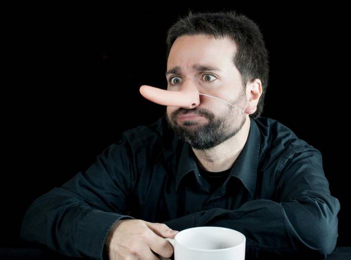 Magia ikuskizuna eta Gabonetako postalen sari banaketa gaur Larrabetzun