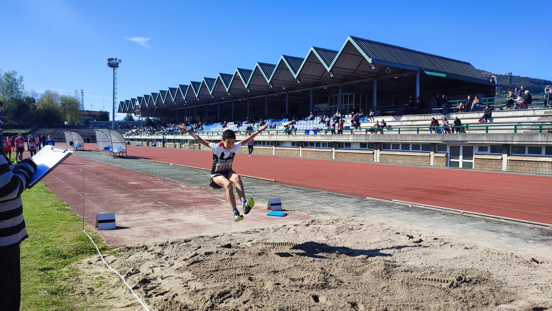 Beste Birako atletak izango dira proba konbinatuen finalean