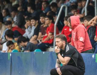 Iker Muniainek ez du CD Derio entrenatzen jarraituko