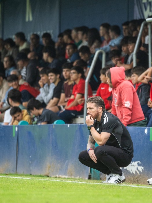 Iker Muniainek ez du CD Derio entrenatzen jarraituko