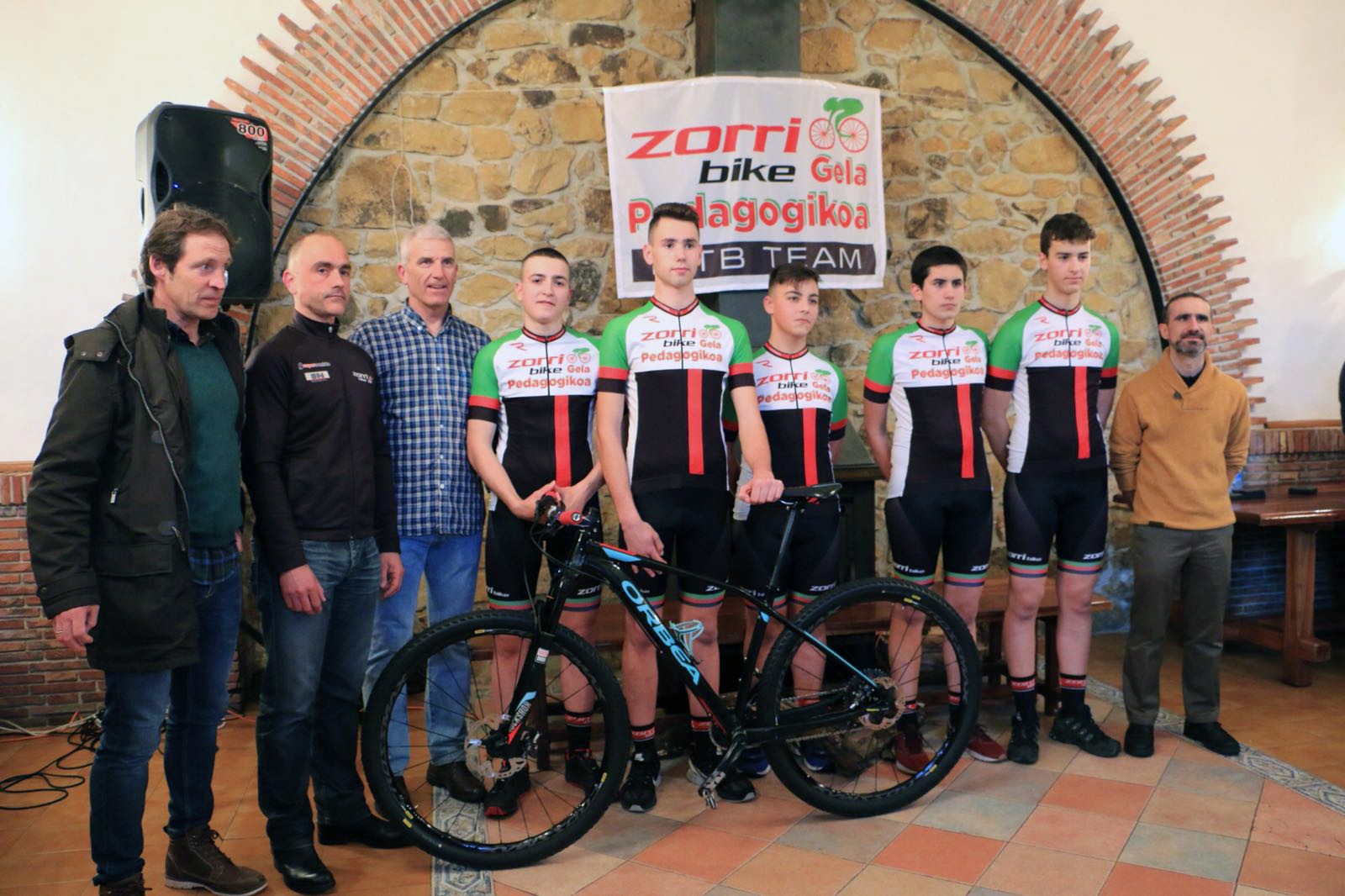 Zorribike-Gela Pedagogikoa BTT taldea sortu da Lezaman