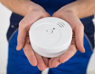 Sondikako Udalak ke-detektagailuak jartzen jarraituko du adinekoen etxe gehiagotan