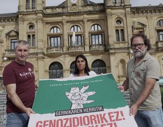 Eguenean udaletxeen aurrean elkarretaratzeak egingo ditu Gernika-Palestinak