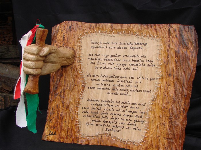 Erakusketa - Zur lanketa