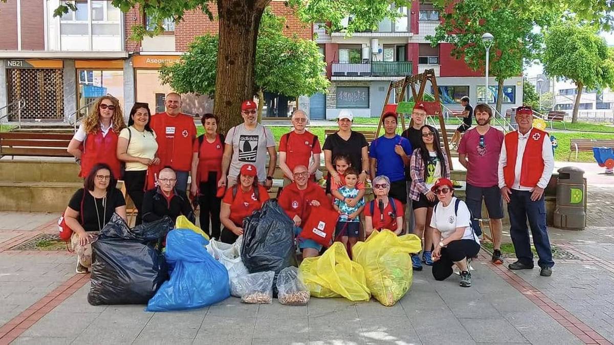 Untza mendi taldeak ‘Basuraleza’ ekimena antolatu du domekarako