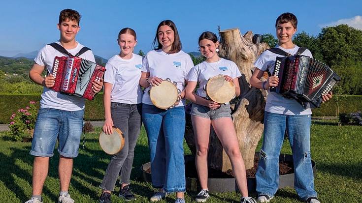 Musika Txoroak