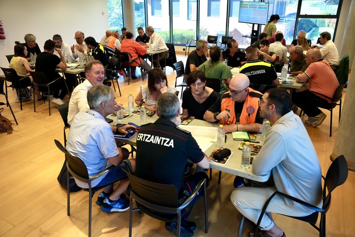 'Basque Segurtasun Foroa' Txorierrira iritsi da segurtasunaren inguruan dituen kezkak ezagutzera