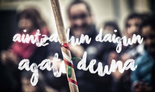 Goiherri sokatira taldea Agate Deuna kantuan aterako da domekan