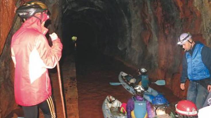Lezamako trenbide zaharraren aldeko martxa