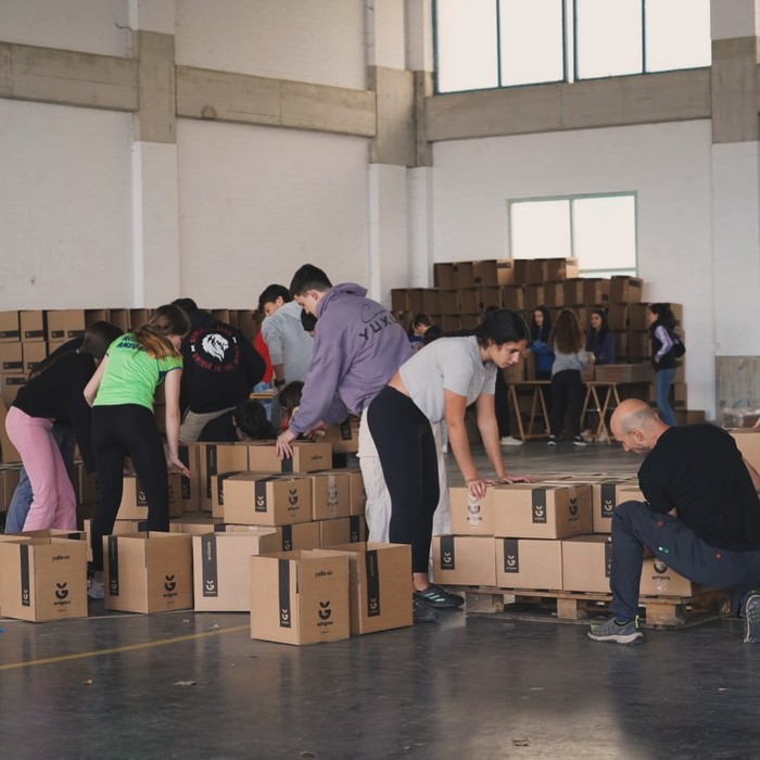 Errigorak 'Eskutik eskura' kanpaina abiatu du, kontsumoaren bidez "herria egiteko"