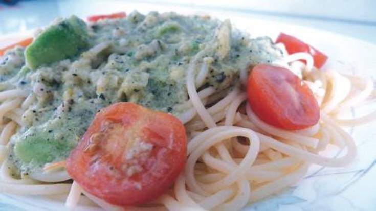 Pastea, ahuakate-pestoagaz