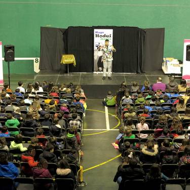Barikuan egingo dute Txorierriko 28. ipuin lehiaketako sari banaketa, Zamudioko frontoian