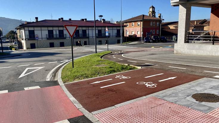 Irisgarritasun unibertsaleko planari begira ekarpenak jasotzeko inkesta zabaldu da Derion