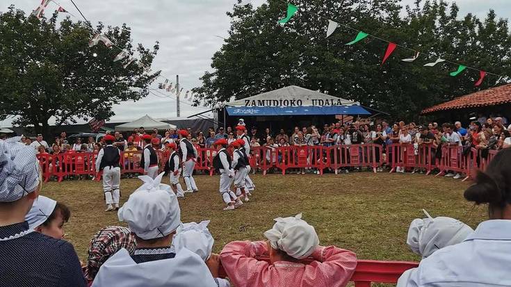 Berritasunekin datoz Zamudioko Santo Tomas jaiak