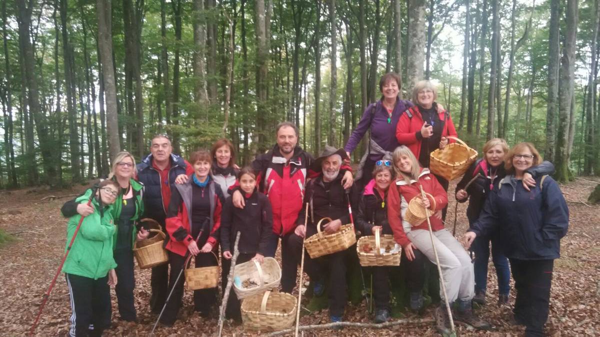 Zizegorri elkarteak Arabako boilur beltzaren nazioarteko IX. azoka bisitatuko du