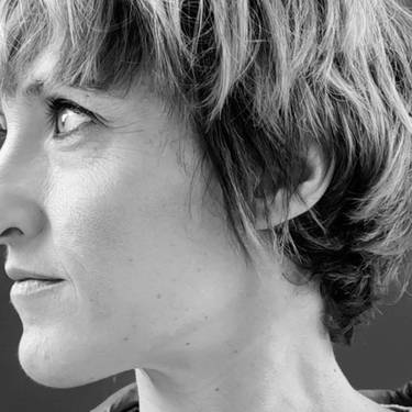 Uxue Alberdi bere liburu berriaz arituko da bihar Larrabetzun