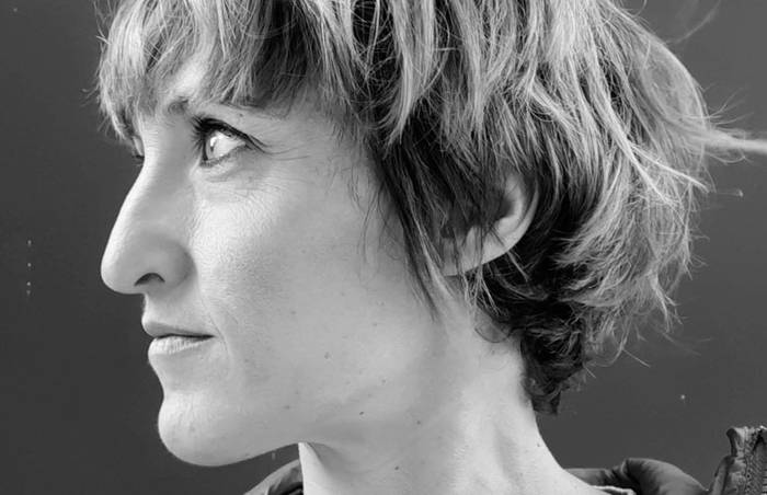 Uxue Alberdi bere liburu berriaz arituko da bihar Larrabetzun