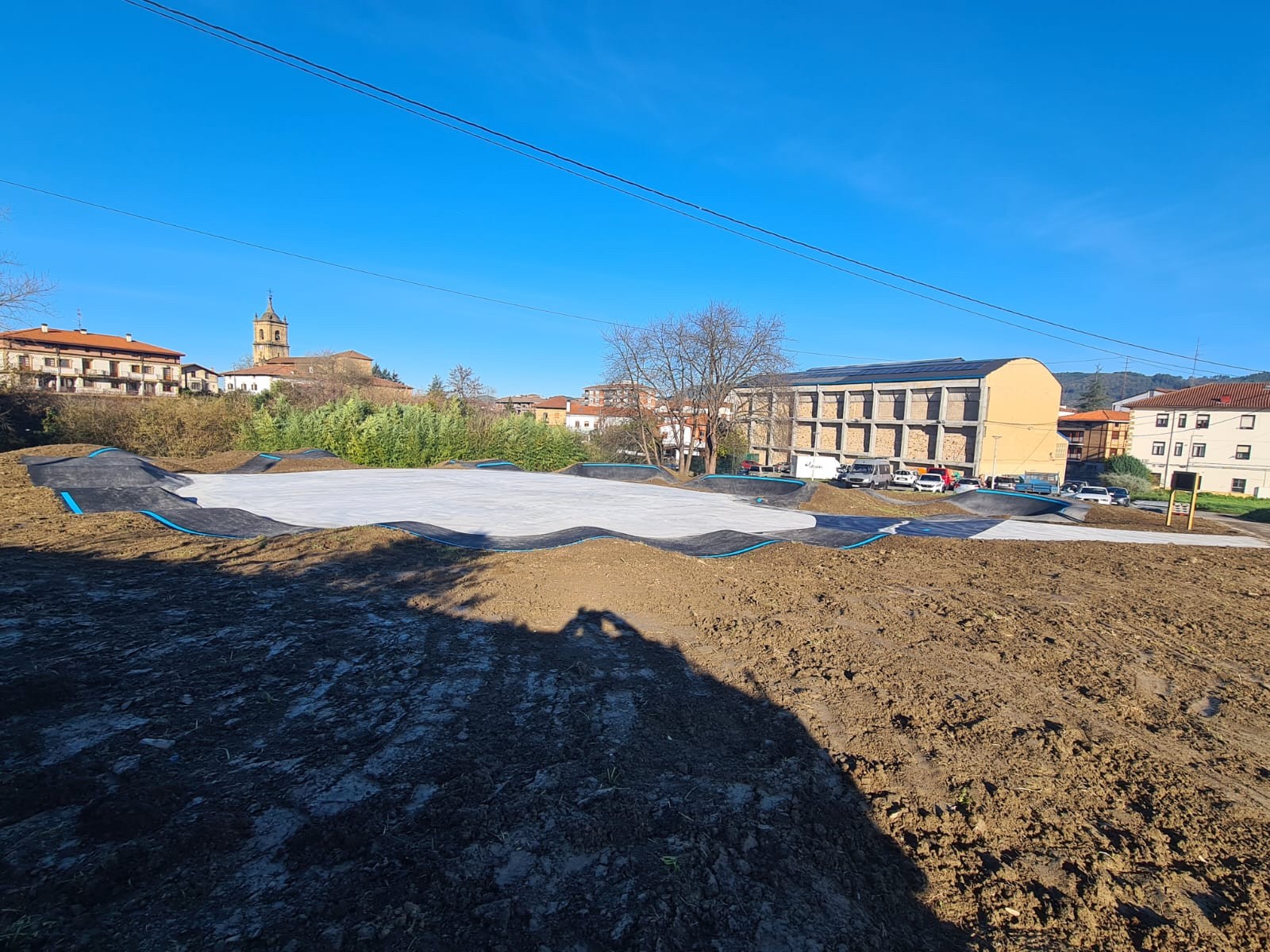 Zapatuan pumptrack pista inauguratuko dute Lezaman
