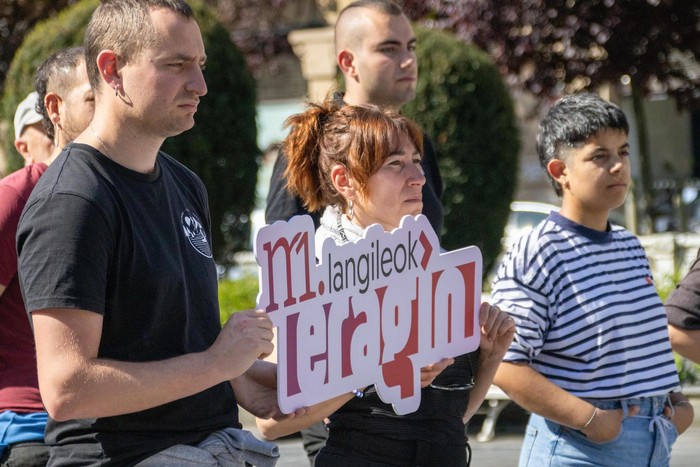 Askotariko aldarriak, Maiatzaren Lehenean