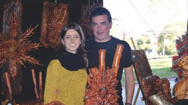 Josu Aretxabaleta, egurra eskuetan