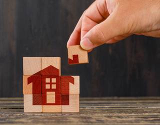 Etxebizitza eta gazteen inguruko hitzaldia Sondikan