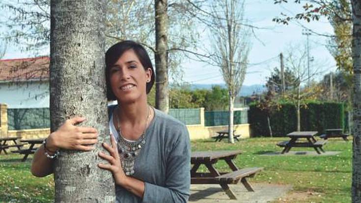 Ane Uruburu Apodaka, dantzaria: “Pasioak mugitzen 