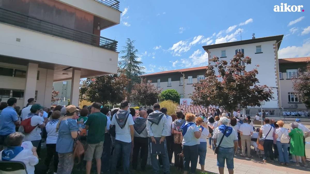 Giro bete-betean ospatu dute Bizkaiko Abesbatzen Eguna, Lezaman