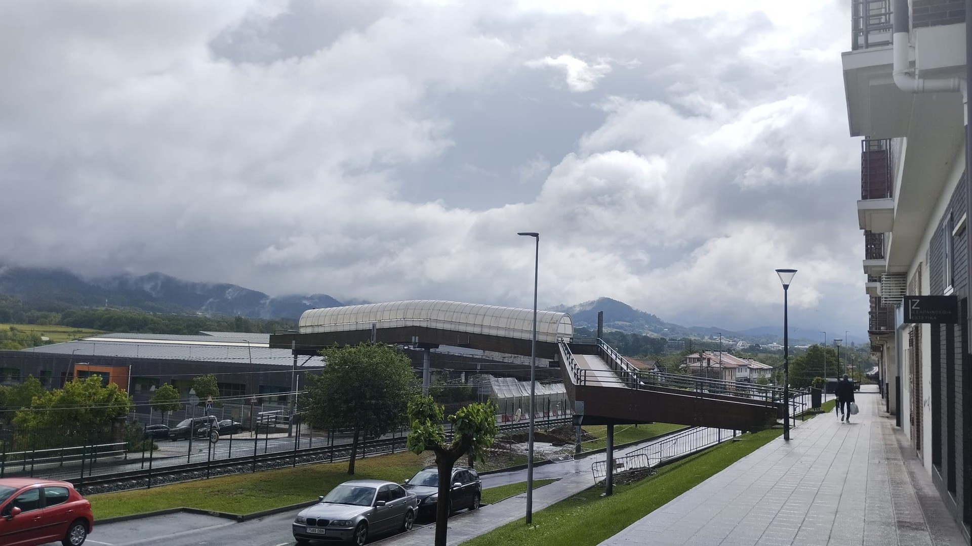 Txorierriko Etorbideko errepidea eta pasabidea berriro daude zabalik